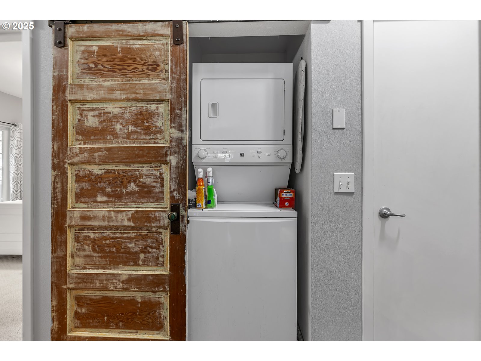 Vancouver, Washington 98664, United States, 2 Bedrooms Bedrooms, ,2 BathroomsBathrooms,Residential,Active,196935