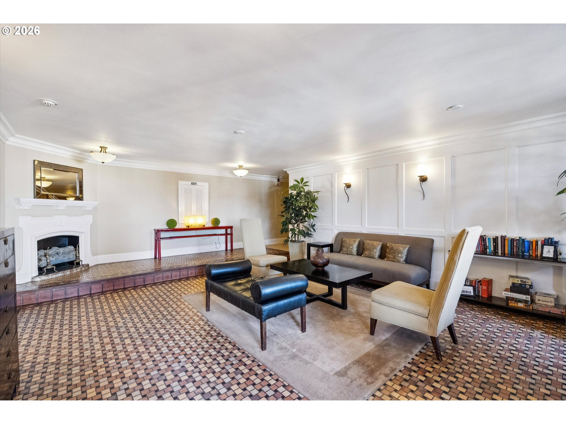 2336 SW OSAGE ST 406