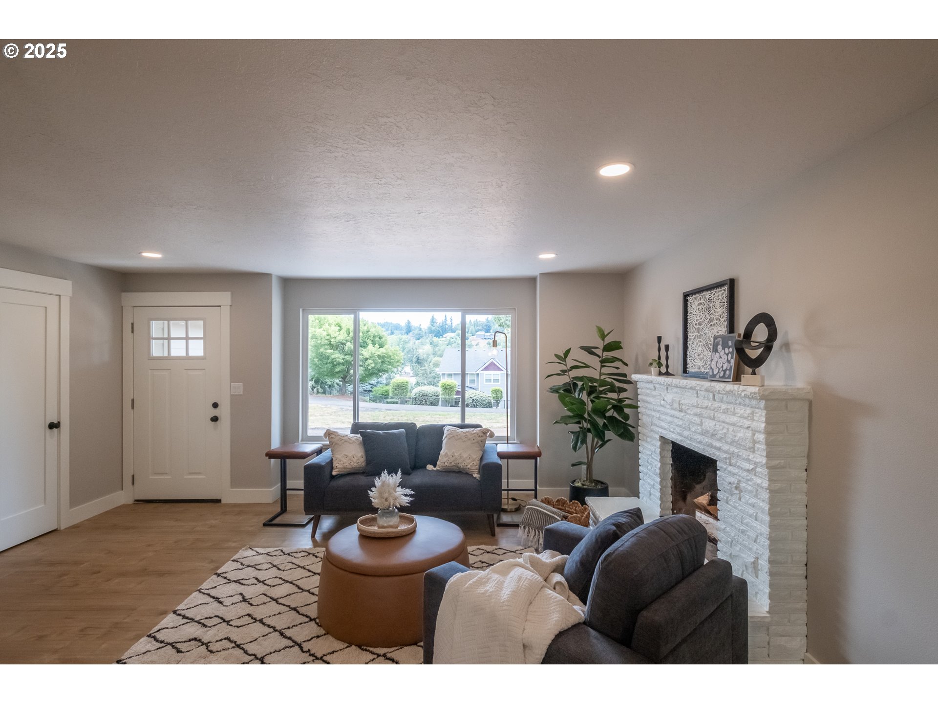 3475 CASCADE PL