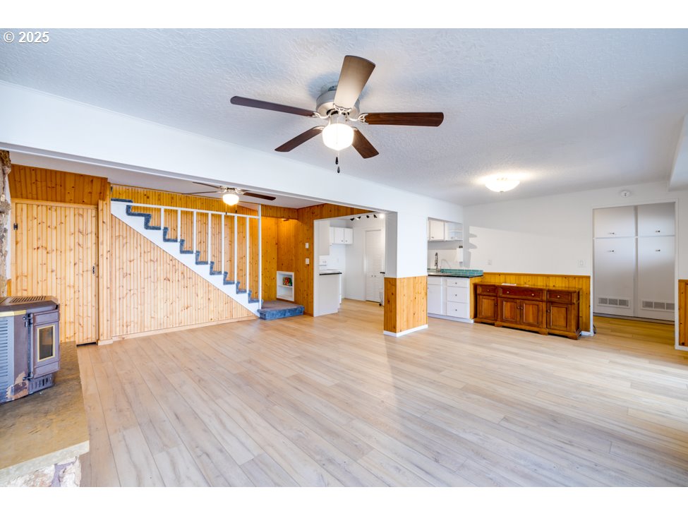 5760 PALISADES DR