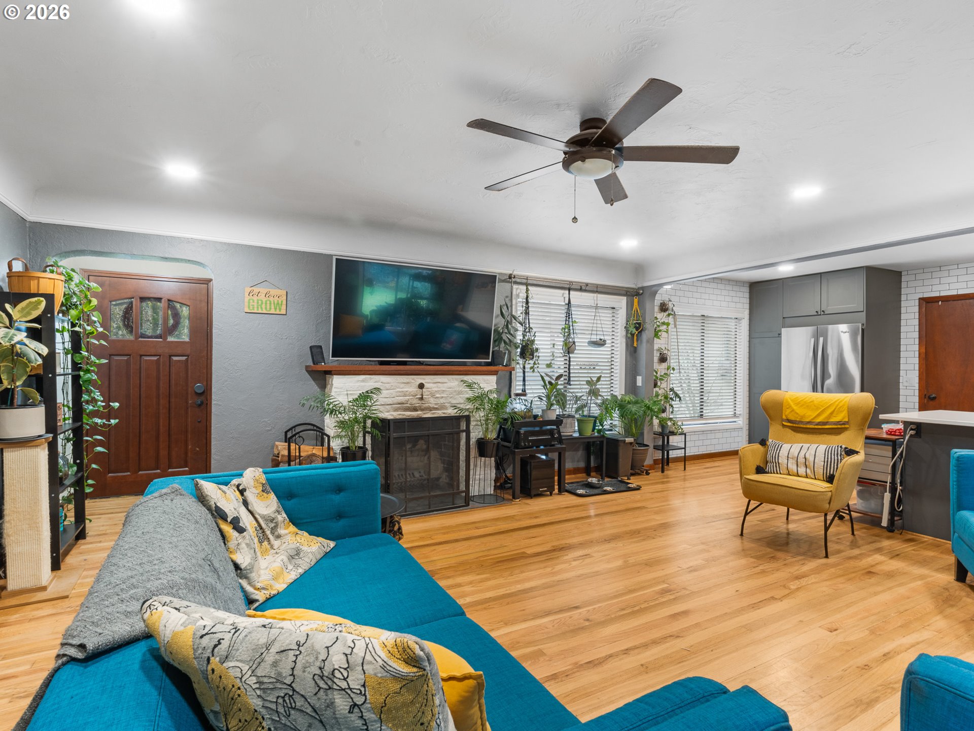 10002 SE HOLLYWOOD AVE