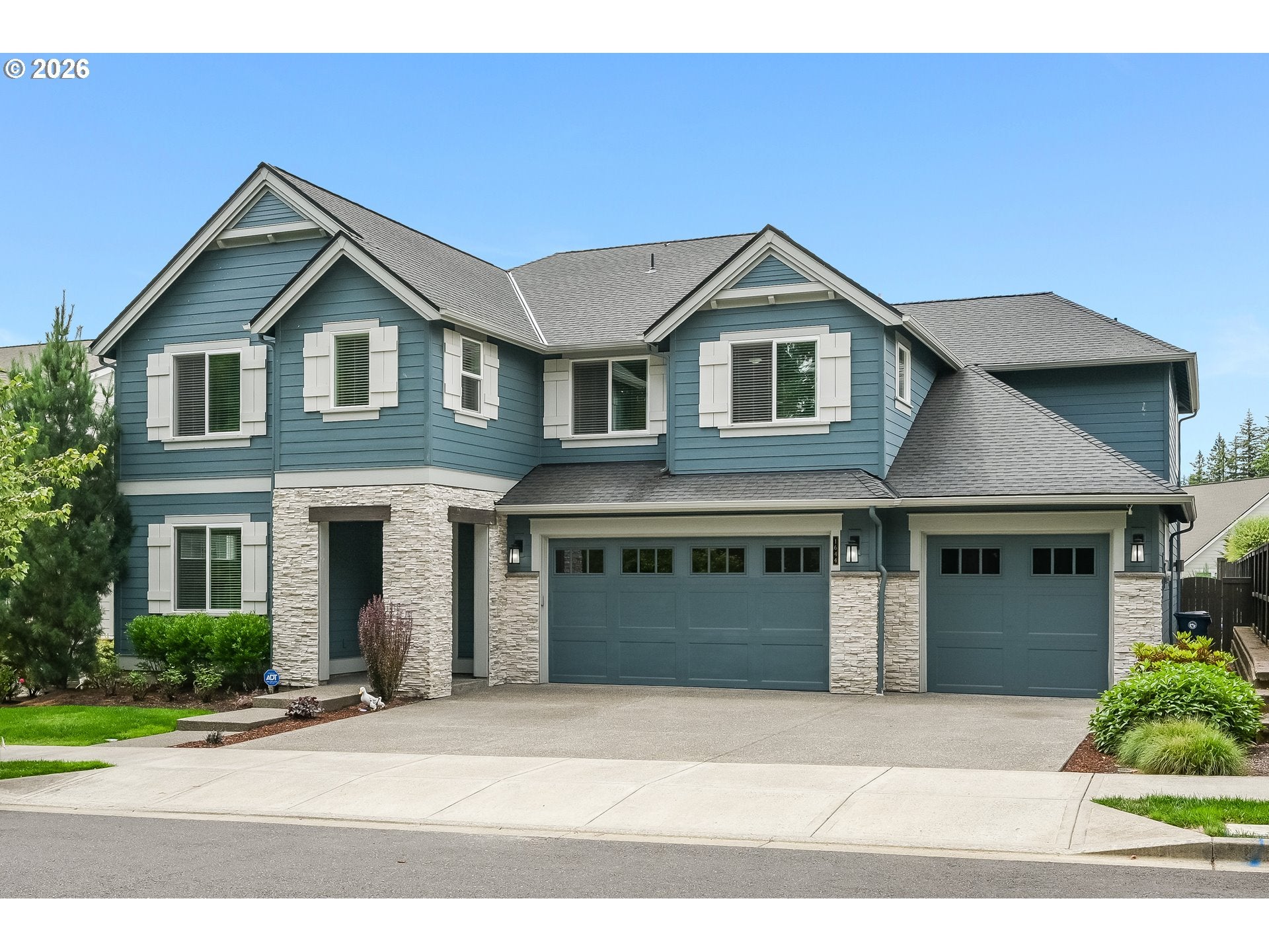 1644 NW ROLLING HILLS DR