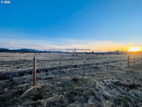 425 S First ST Glenwood WA 98619