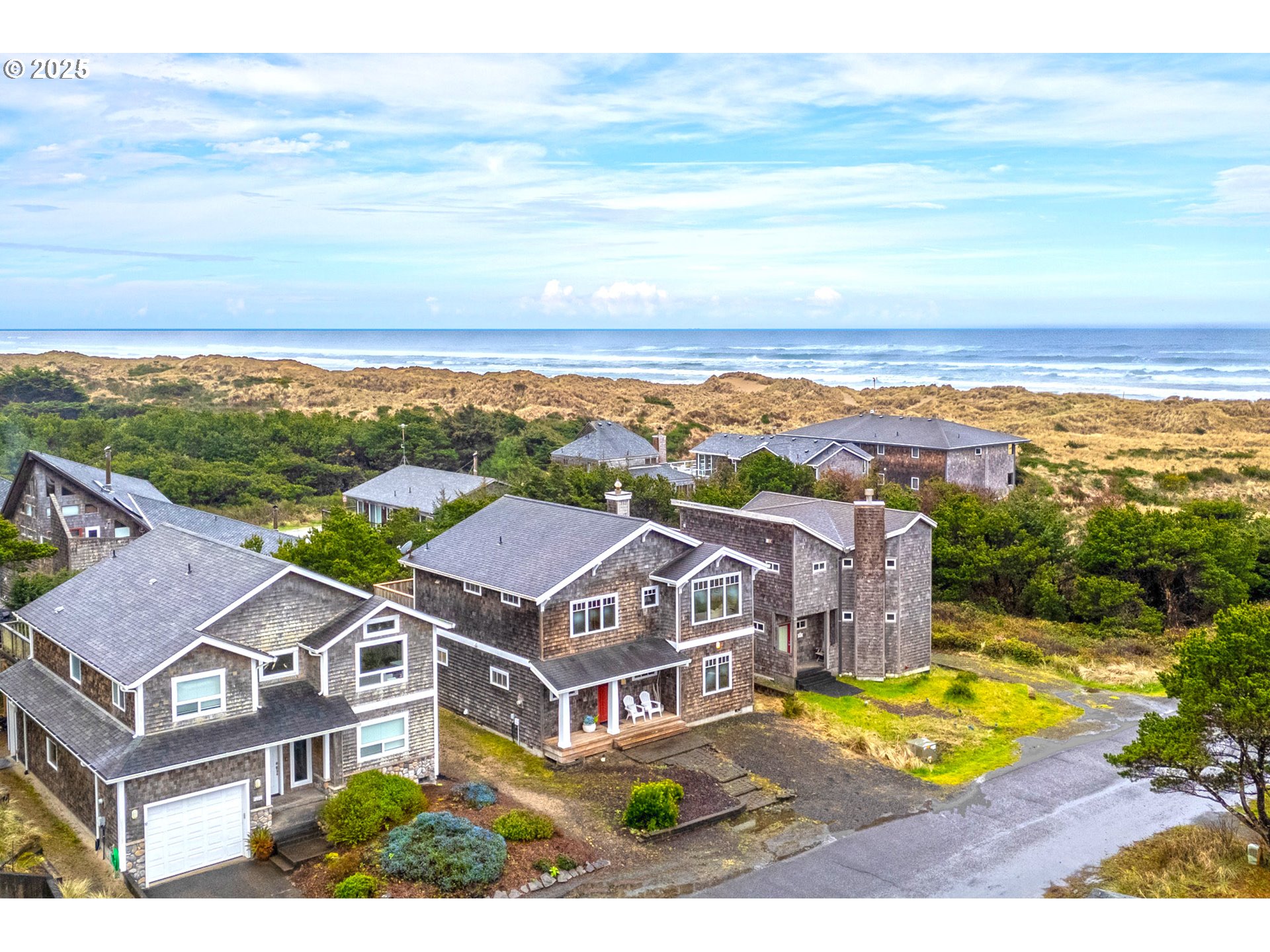 Manzanita, Oregon 97130, United States, 3 Bedrooms Bedrooms, ,3 BathroomsBathrooms,Residential,Pending,105929