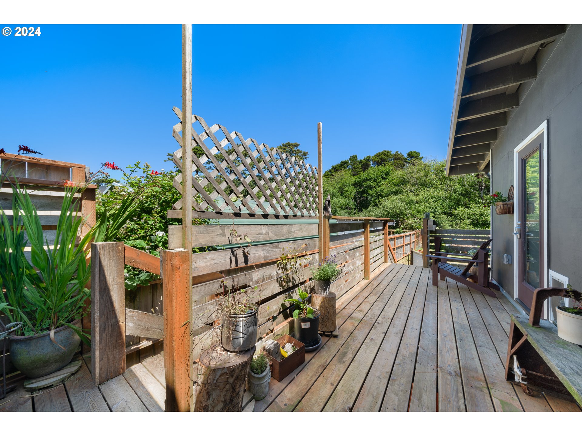 Rockaway Beach, Oregon 97136, United States, ,Commercial,Active,52840