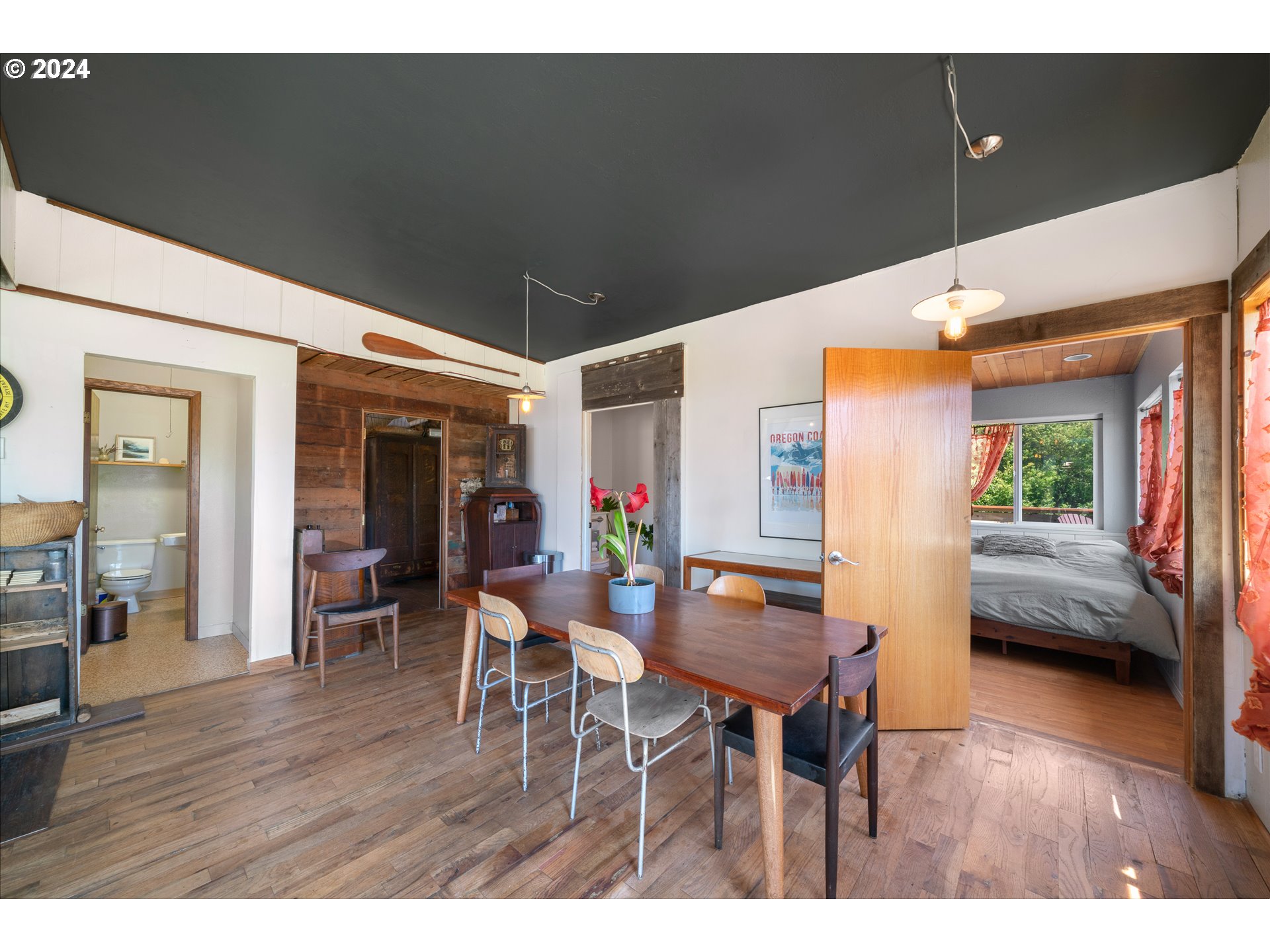 Rockaway Beach, Oregon 97136, United States, ,Commercial,Active,52840