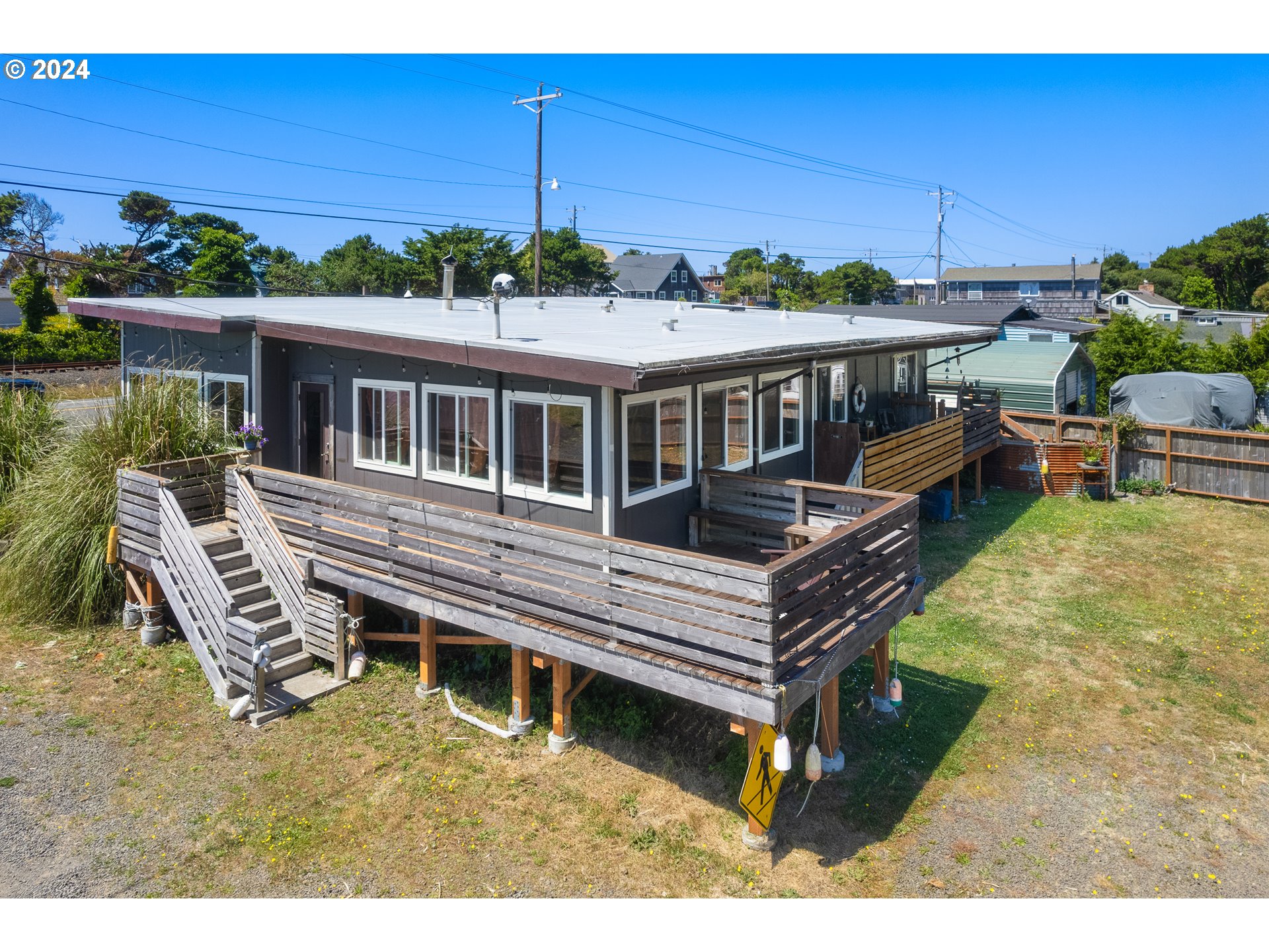 Rockaway Beach, Oregon 97136, United States, ,Commercial,Active,52840