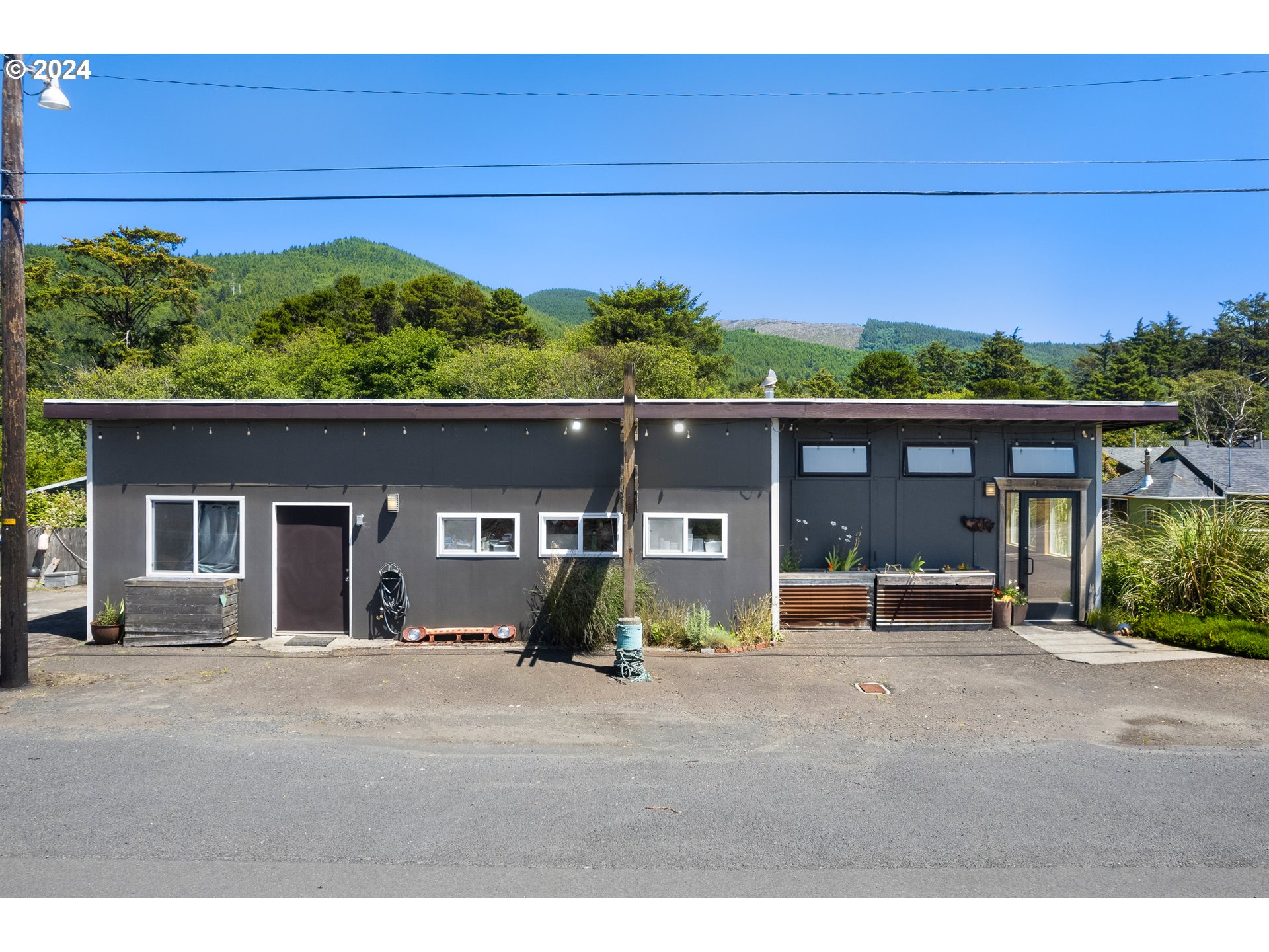 Rockaway Beach, Oregon 97136, United States, ,Commercial,Active,52840 Rockaway Beach, Oregon 97136, United States, ,Commercial,Active,52840