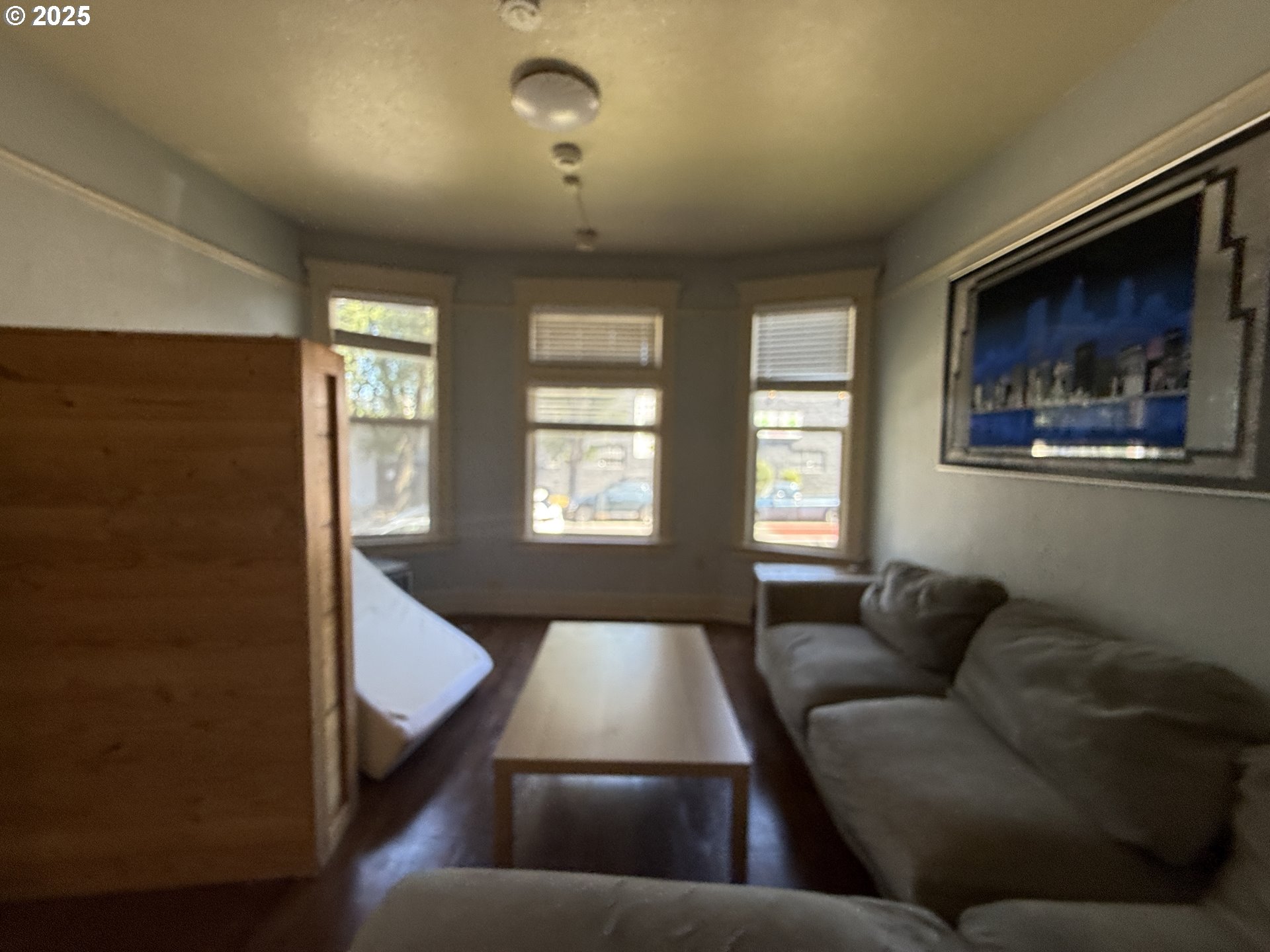 722 NE COUCH ST