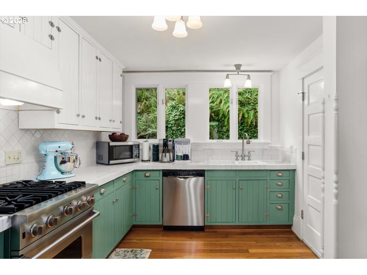 1931 SW 14TH AVE 3