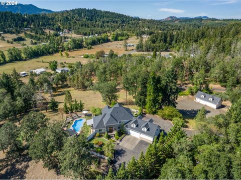 A home in Roseburg