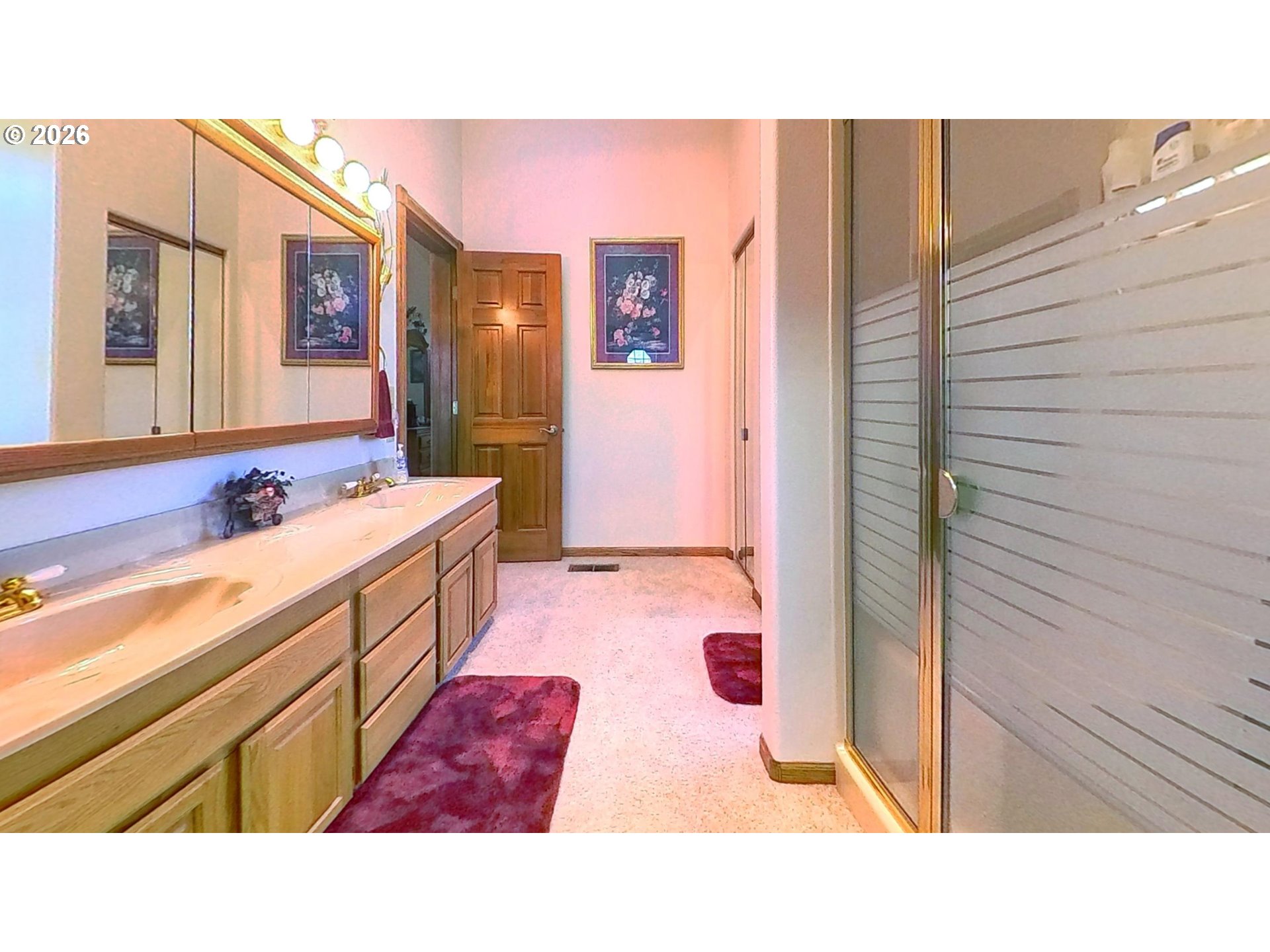 Picture for the property 604877331, 3 beds, 3 baths