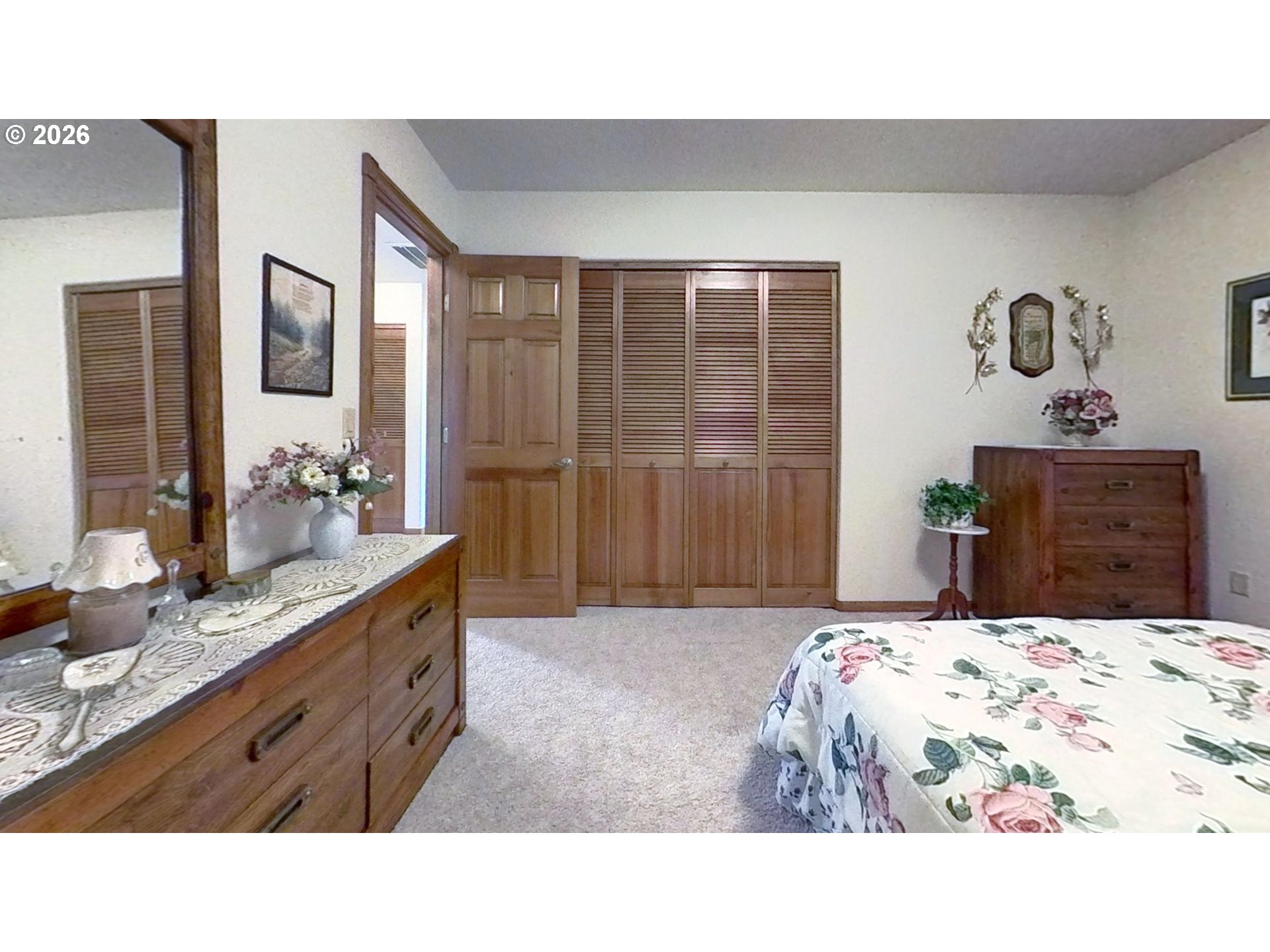 Picture for the property 604877331, 3 beds, 3 baths