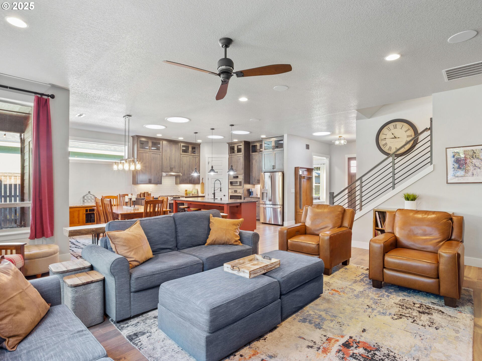 Brush Prairie, Washington 98606, United States, 3 Bedrooms Bedrooms, ,3 BathroomsBathrooms,Residential,Active,236967