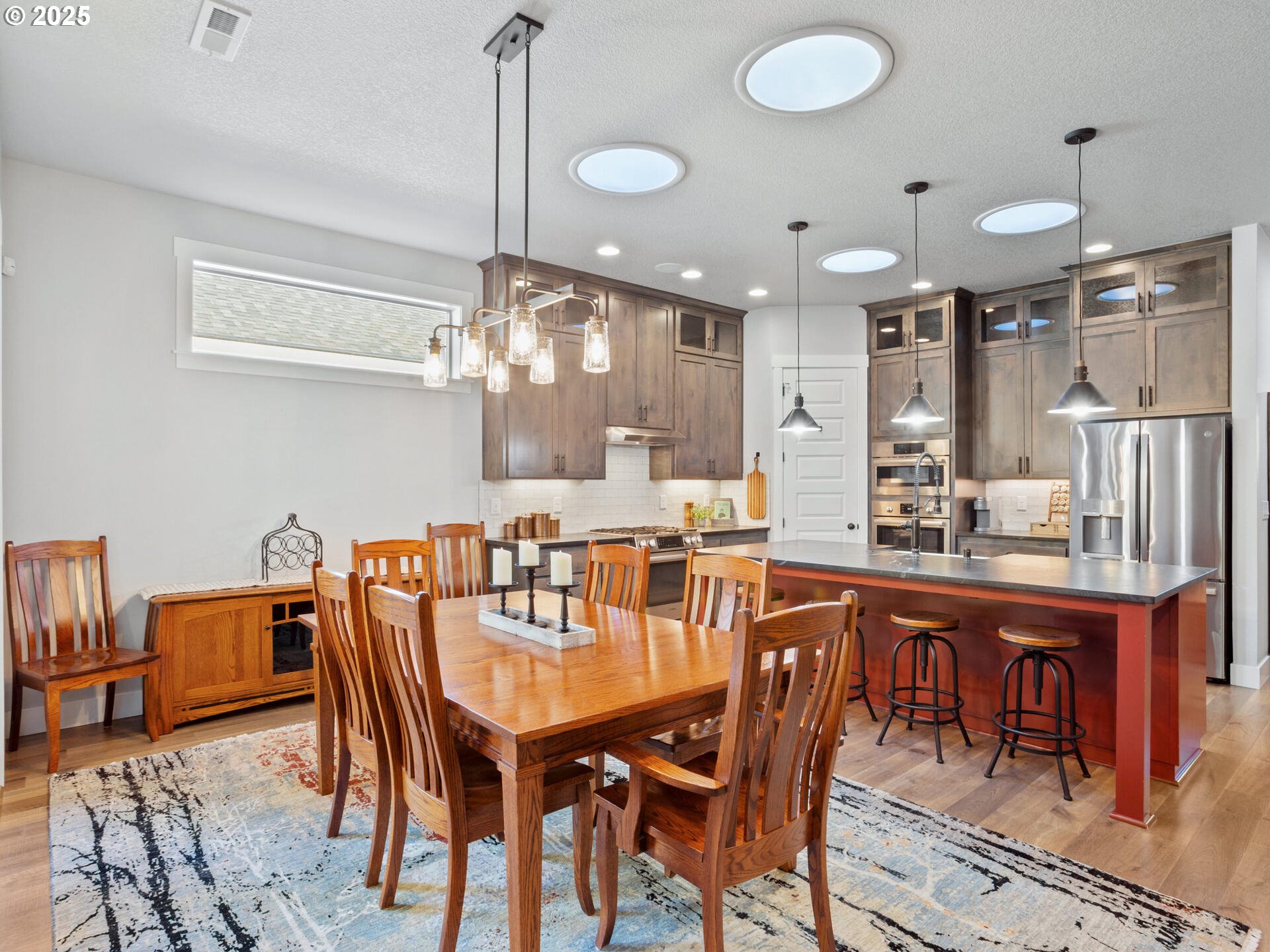 Brush Prairie, Washington 98606, United States, 3 Bedrooms Bedrooms, ,3 BathroomsBathrooms,Residential,Active,236967