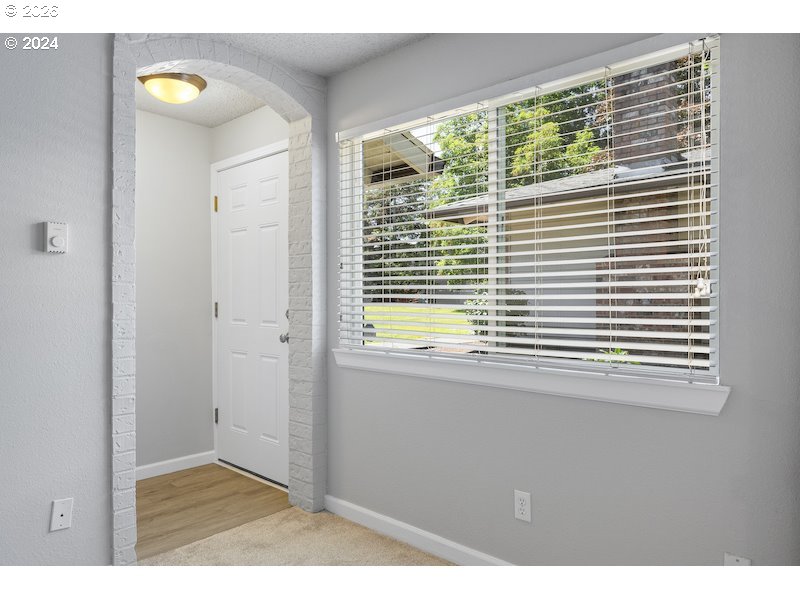 2921 NE RENE AVE 15-B