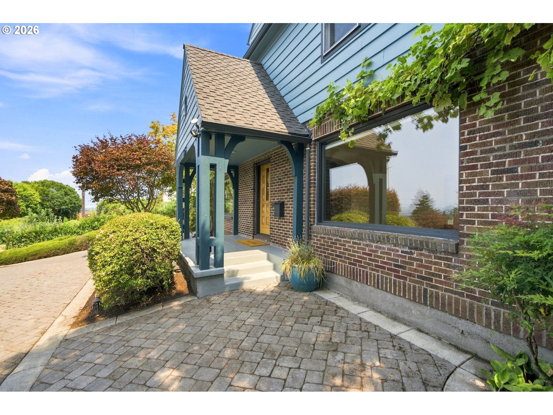 526 SE 65TH AVE