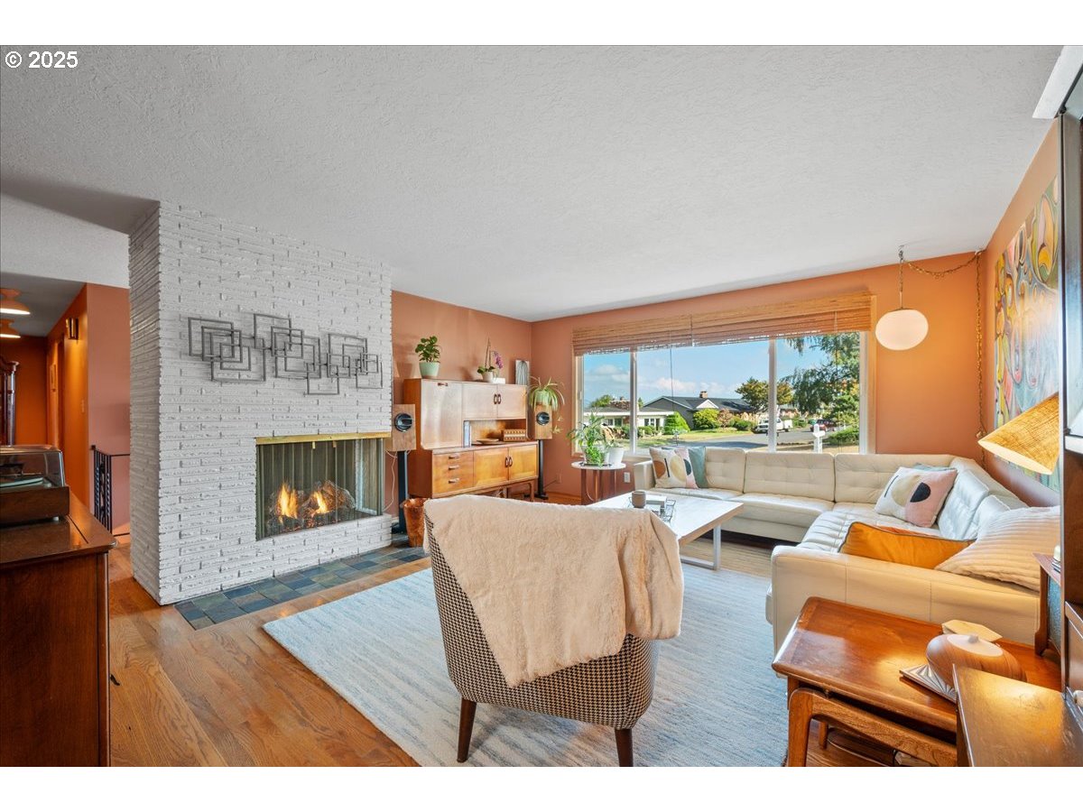3247 NE 135TH AVE