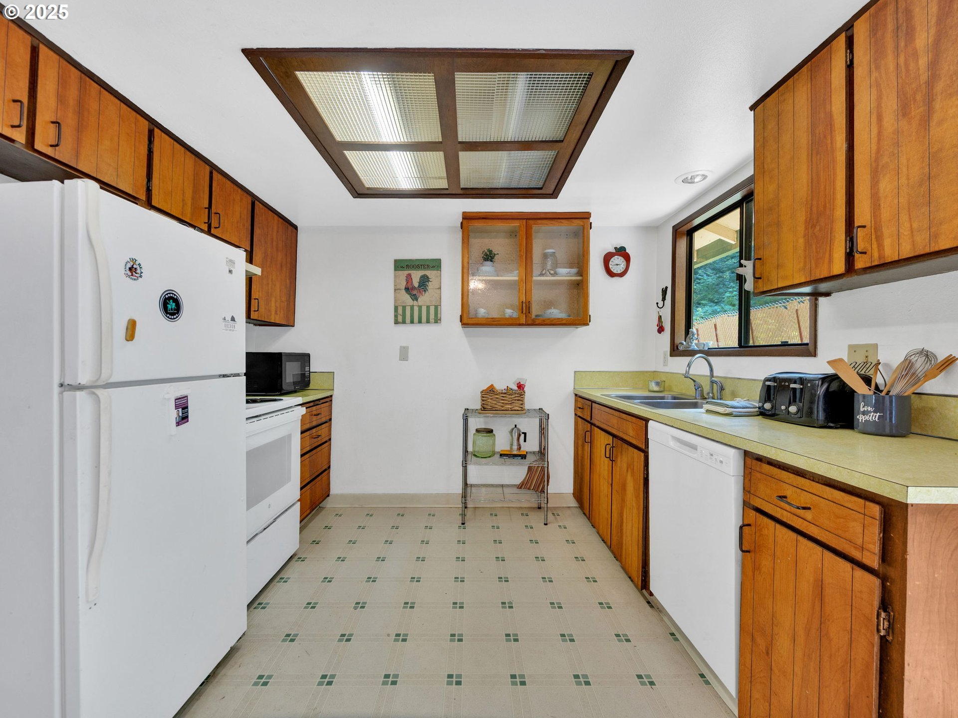 Sandy, Oregon 97055, United States, 3 Bedrooms Bedrooms, ,2 BathroomsBathrooms,Residential,Active,124261