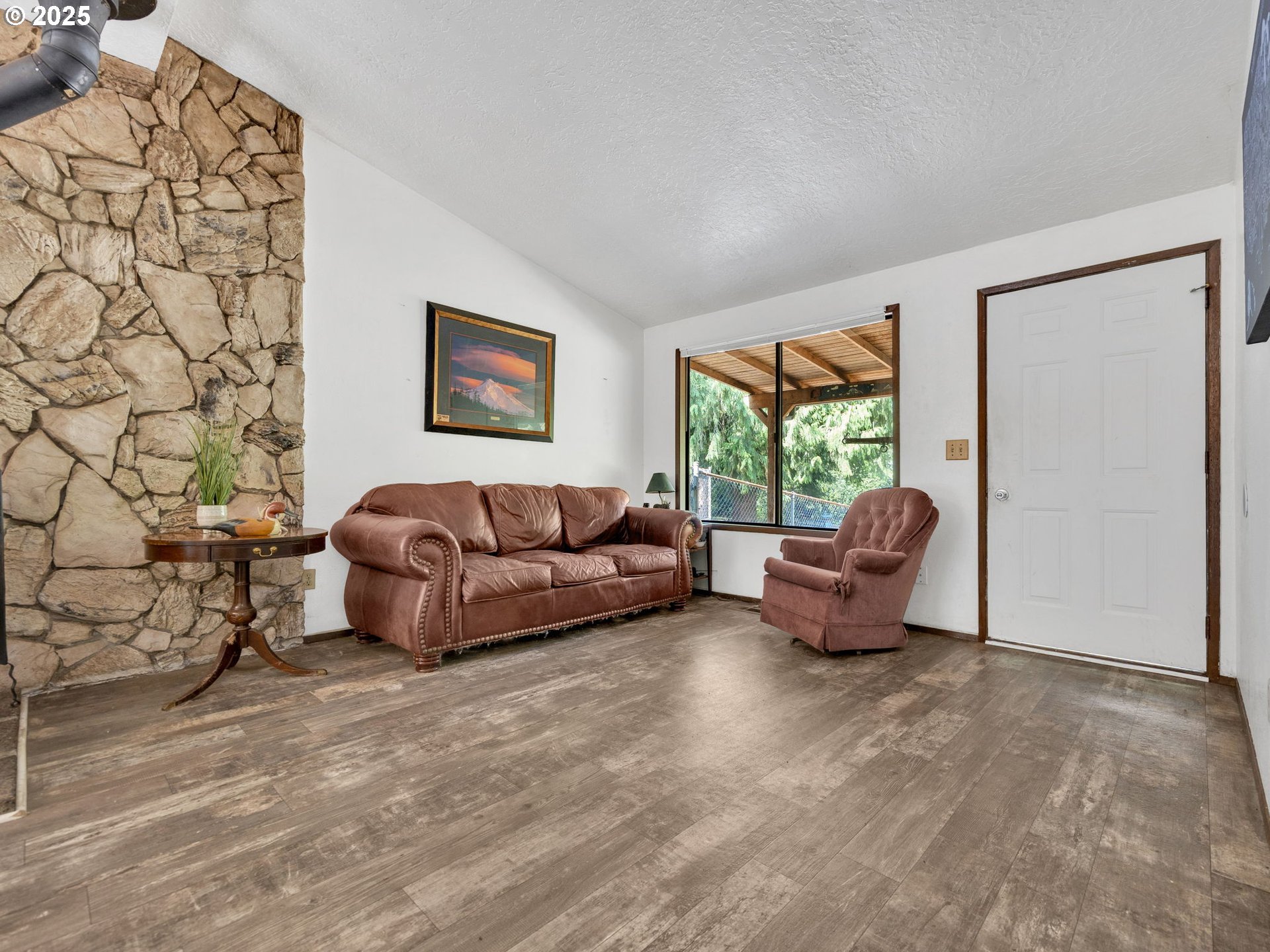 Sandy, Oregon 97055, United States, 3 Bedrooms Bedrooms, ,2 BathroomsBathrooms,Residential,Active,124261