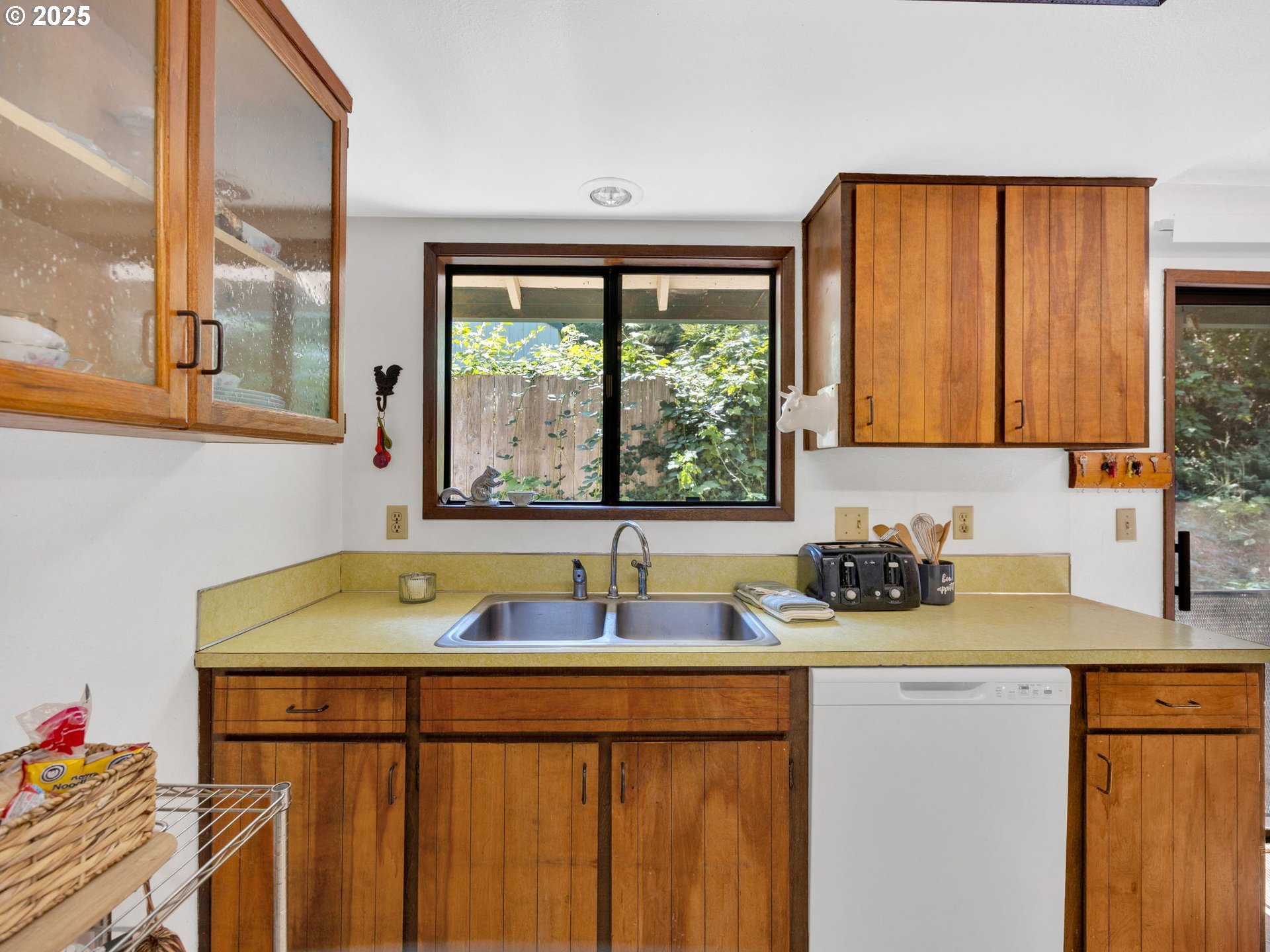 Sandy, Oregon 97055, United States, 3 Bedrooms Bedrooms, ,2 BathroomsBathrooms,Residential,Active,124261