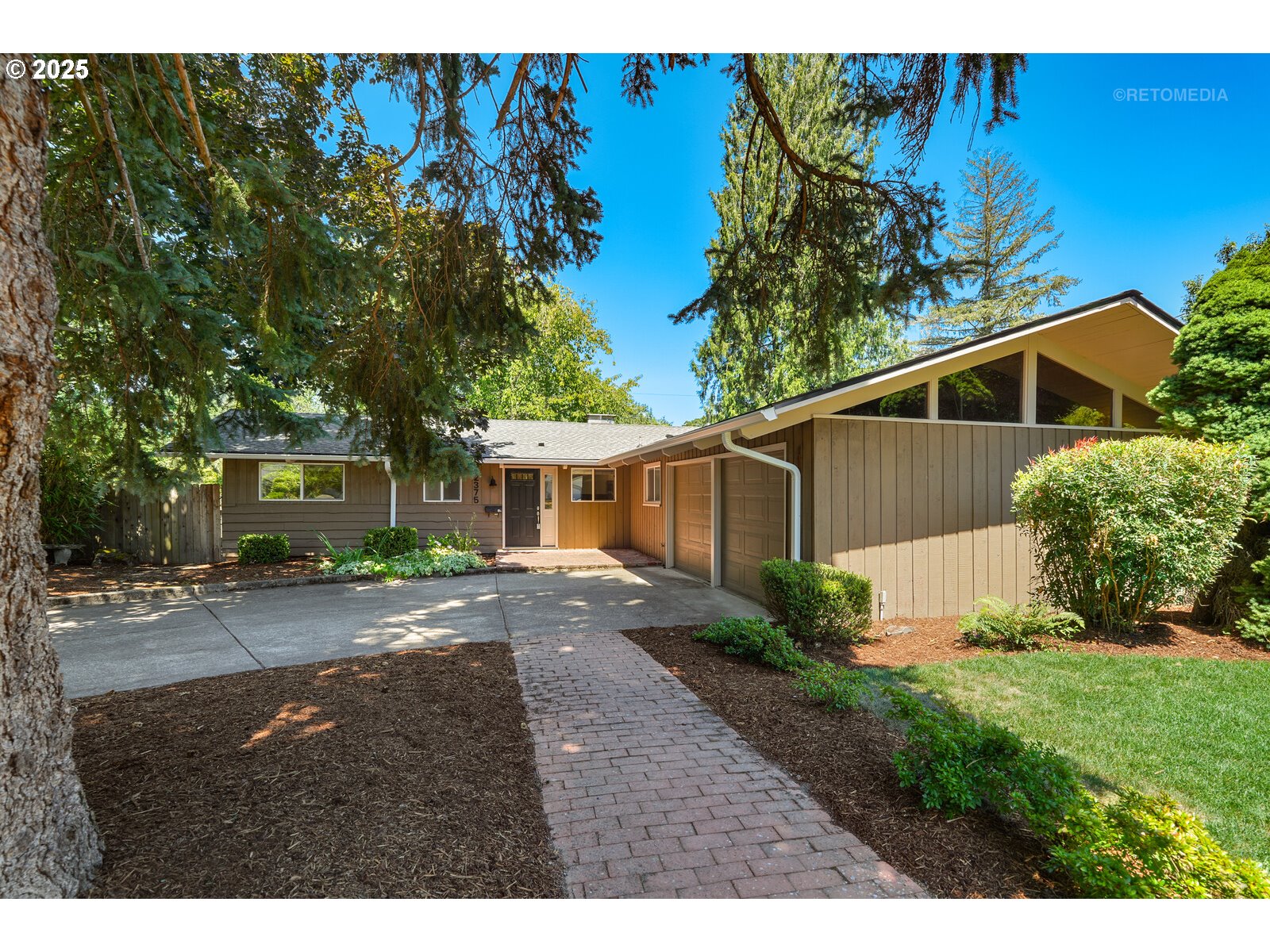 12375 SW FOOTHILL DR