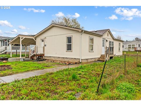 A home in Roseburg