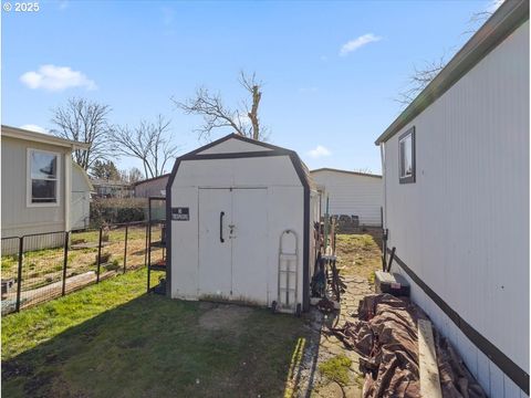 A home in Washougal