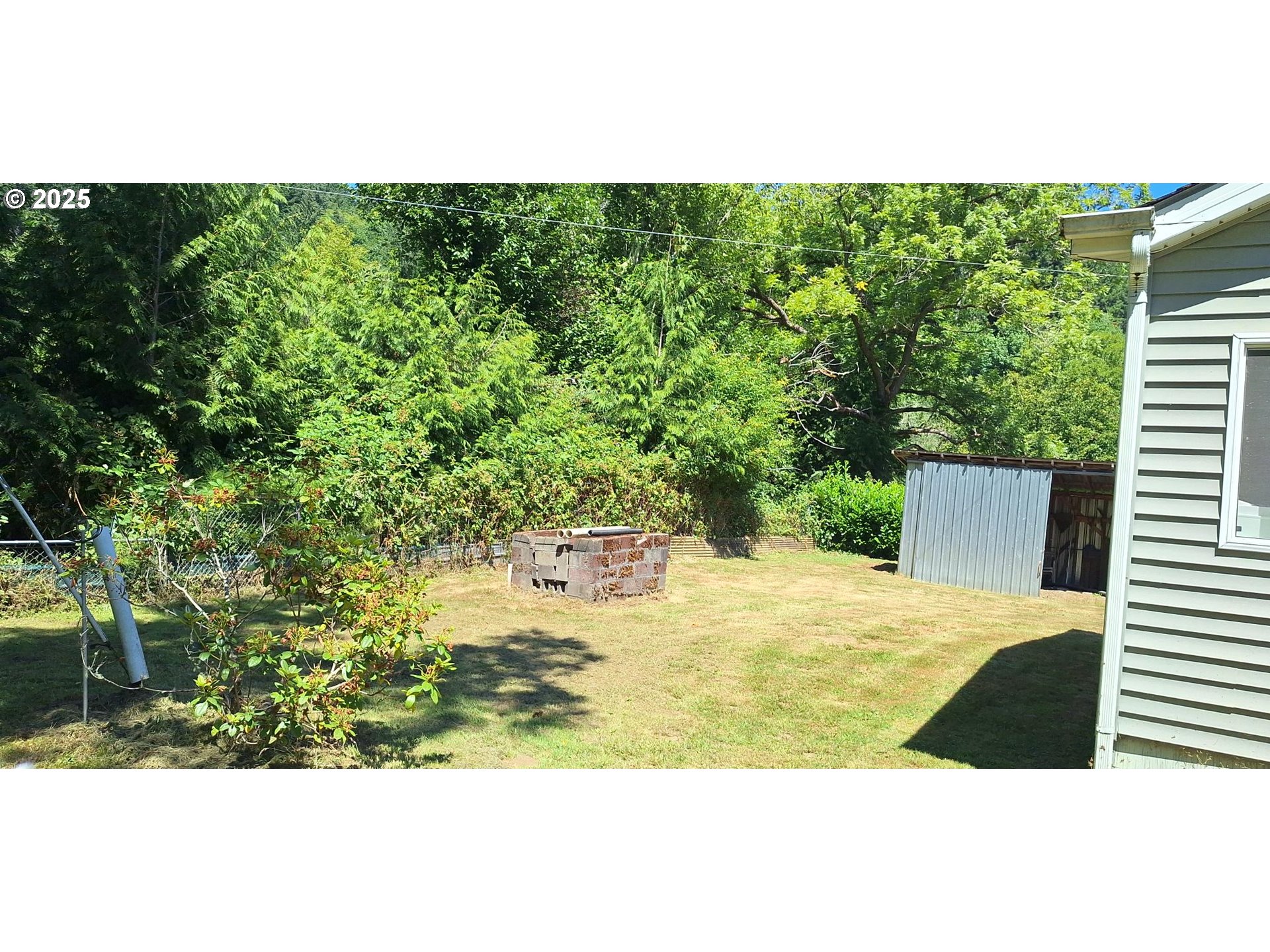 9580 N FORK SIUSLAW RD
