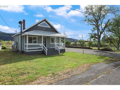 A home in Lyle