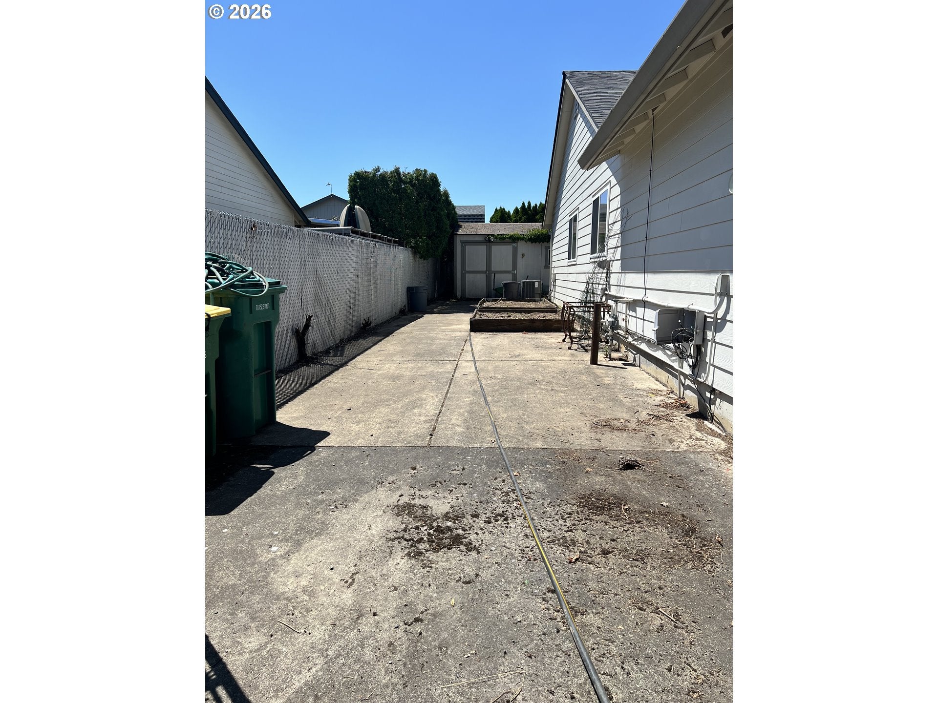 1387 SE EVANS LOOP