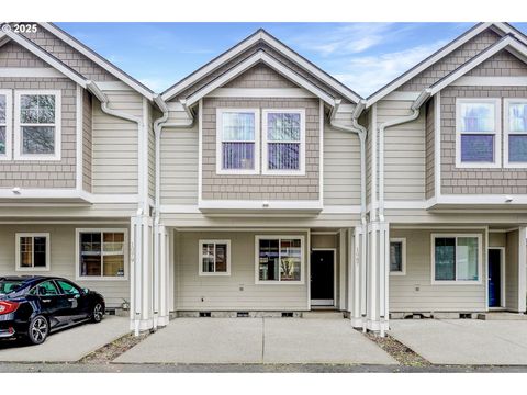 1087 NE PERL WAY Hillsboro OR 97006