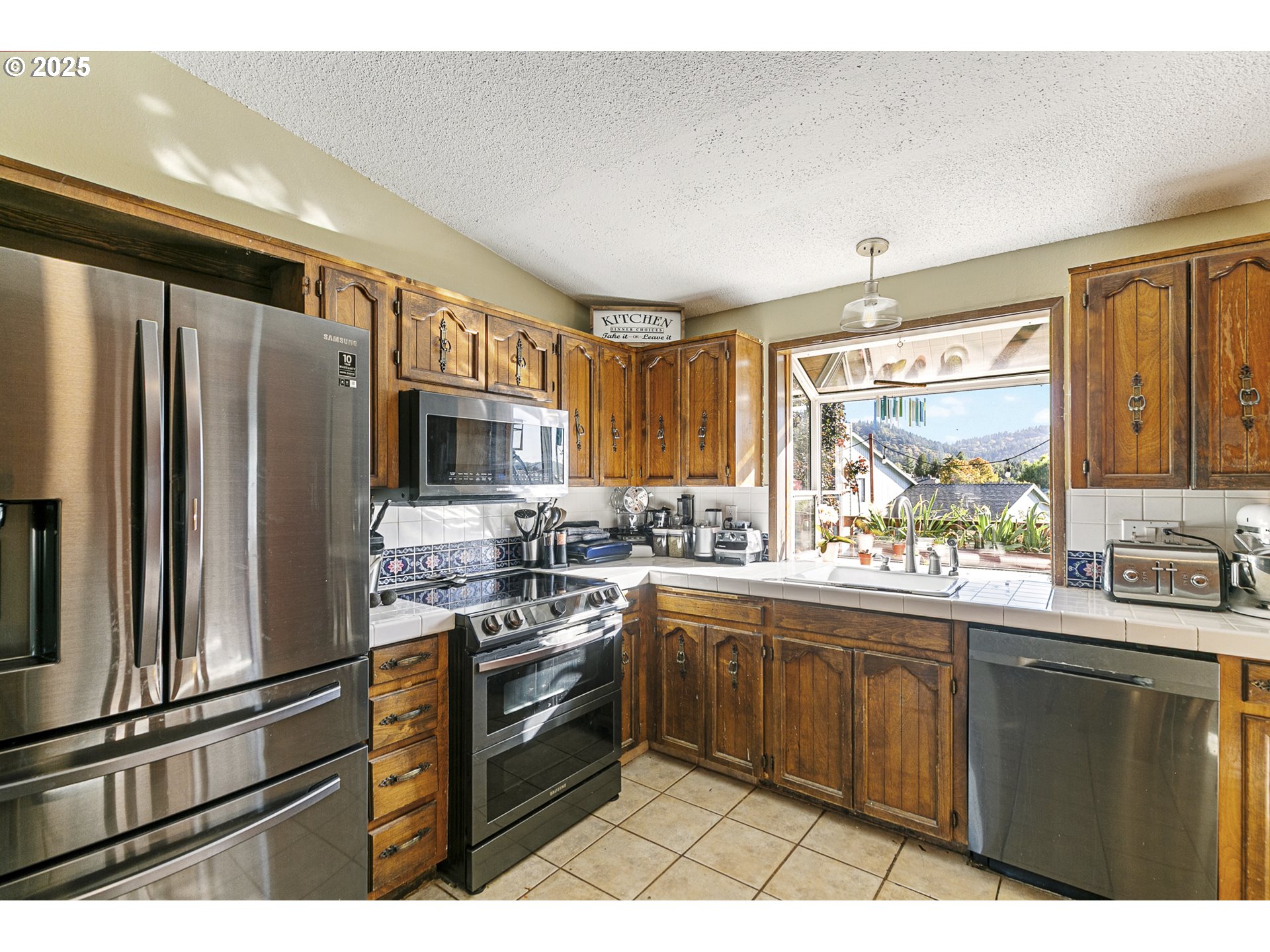 2188 SW BINFORD LAKE PKWY