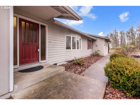 A home in Creswell