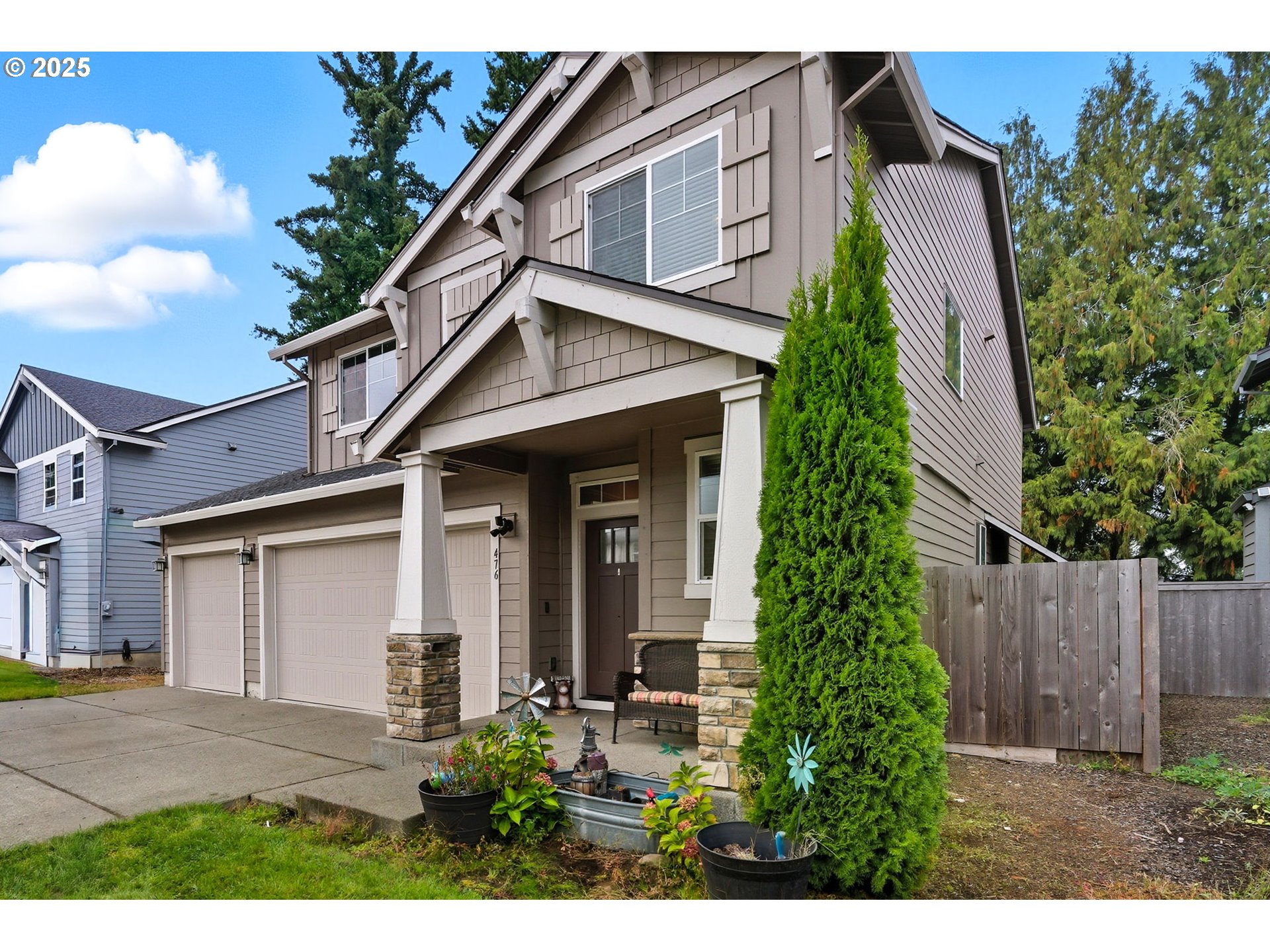 476 SW 15TH AVE
