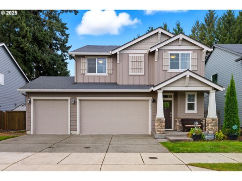476 SW 15TH AVE Canby OR 97013