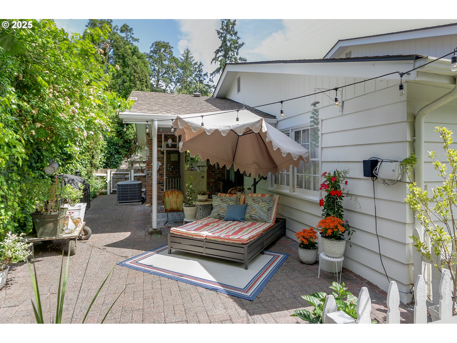 2330 W 23RD PL