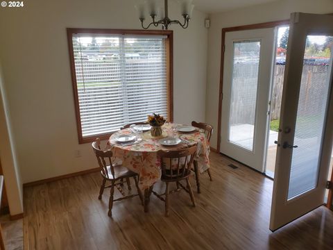 A home in Stayton