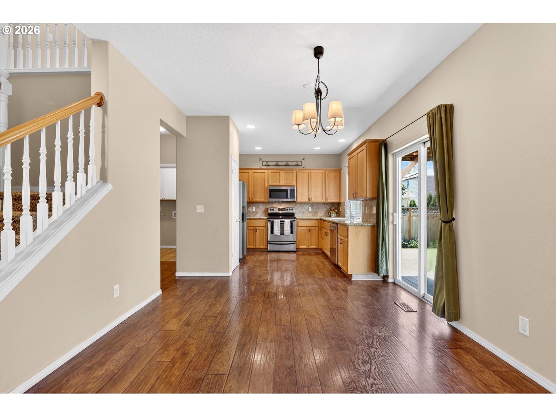 2571 GRAYSTONE DR