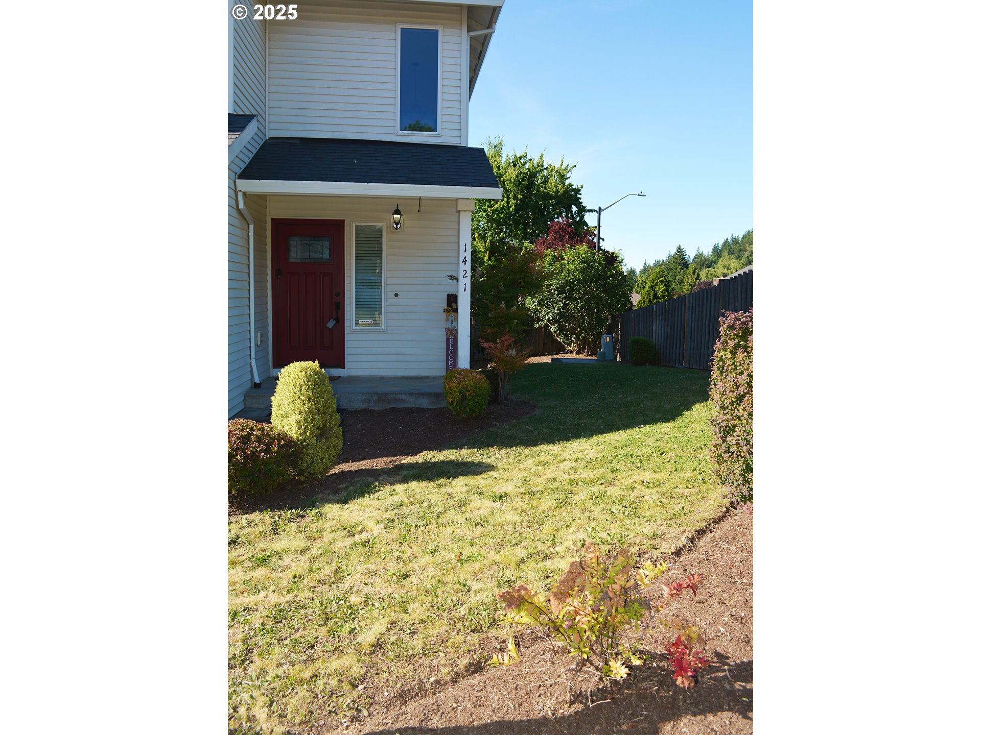 1421 SW BINFORD LAKE PKWY
