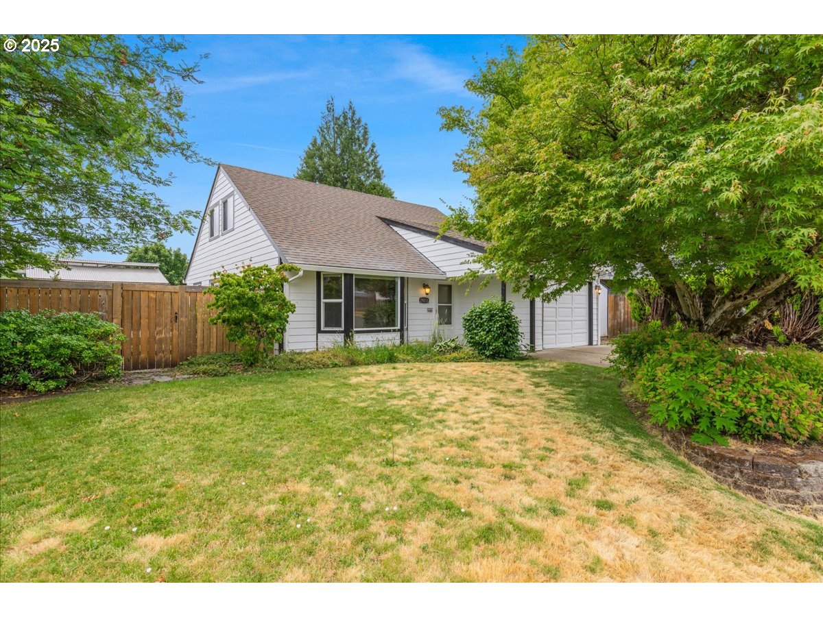29211 SW COURTSIDE DR