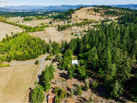 Tiny photo for 83703 N Enterprise Rd, Pleasant Hill, OR 97455 (MLS # 423172068)