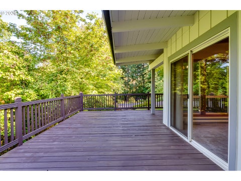 Tiny photo for 83703 N Enterprise Rd, Pleasant Hill, OR 97455 (MLS # 423172068)