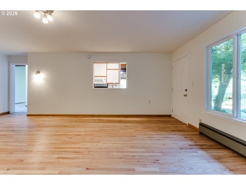 Tiny photo for 83703 N Enterprise Rd, Pleasant Hill, OR 97455 (MLS # 423172068)