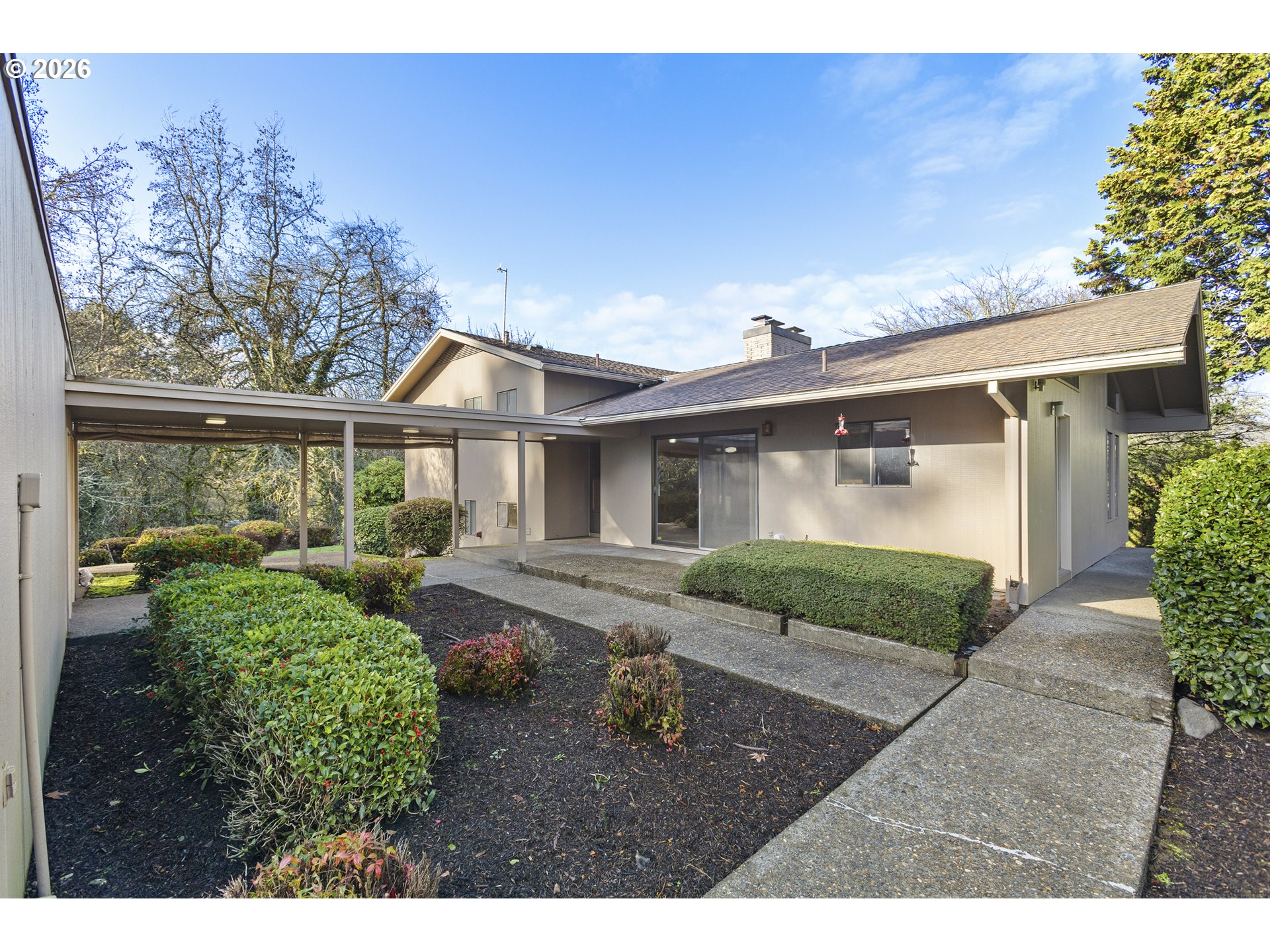 1745 SE BROOKWOOD AVE