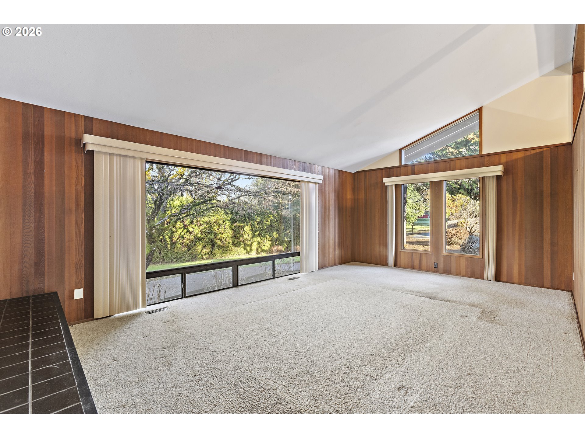 1745 SE BROOKWOOD AVE