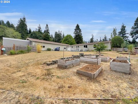 A home in Coos Bay