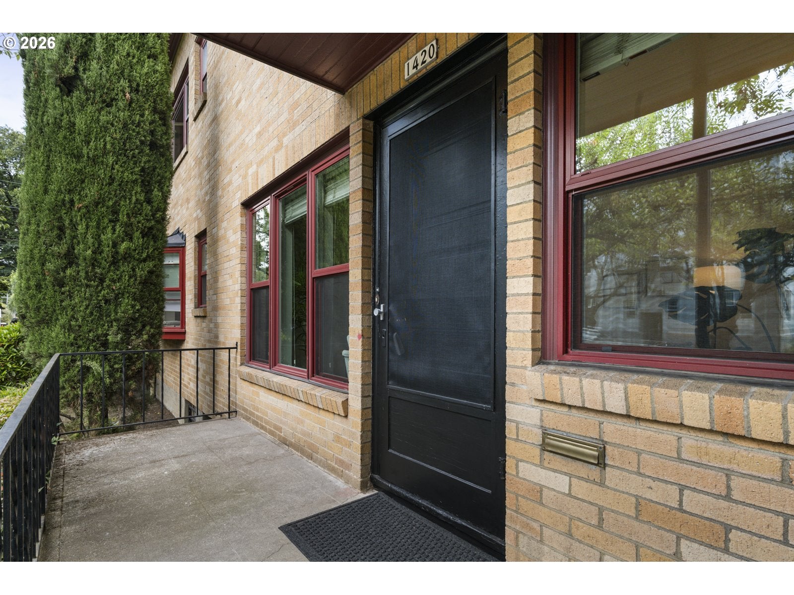 1420 NE 21ST AVE 18