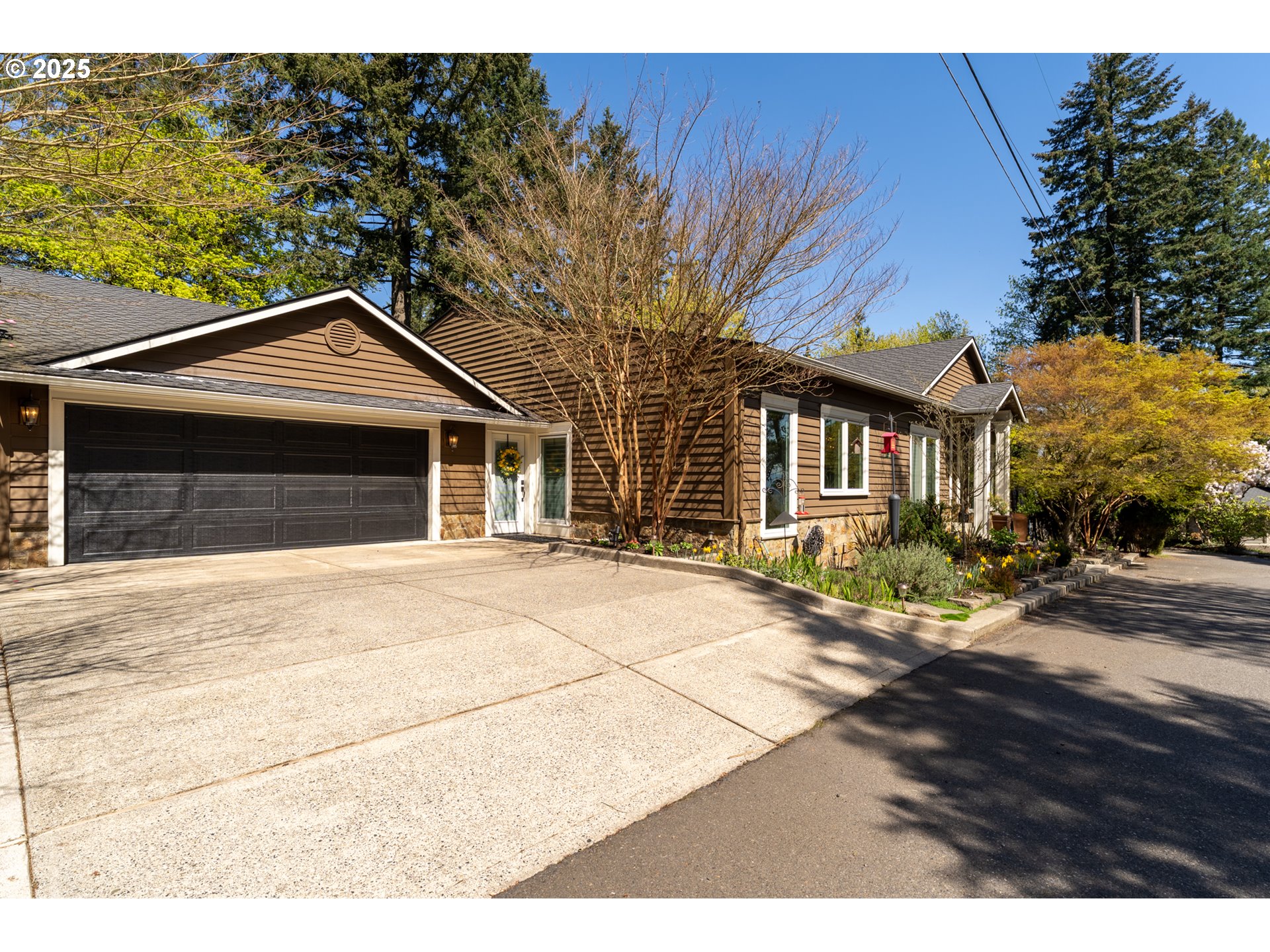 2744 SW SHERWOOD DR