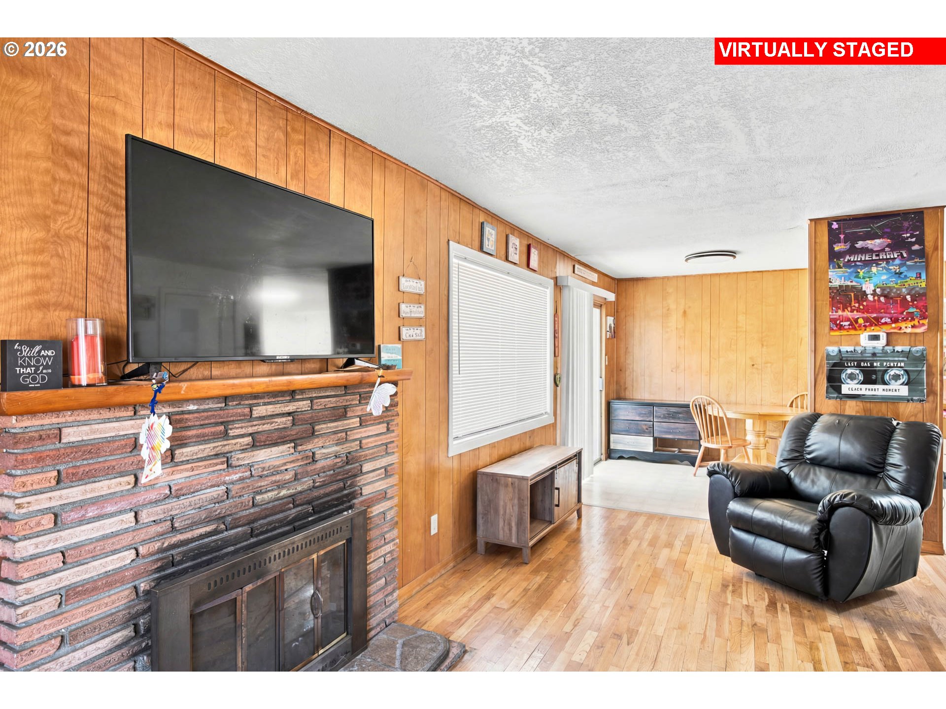 151 LONG ST